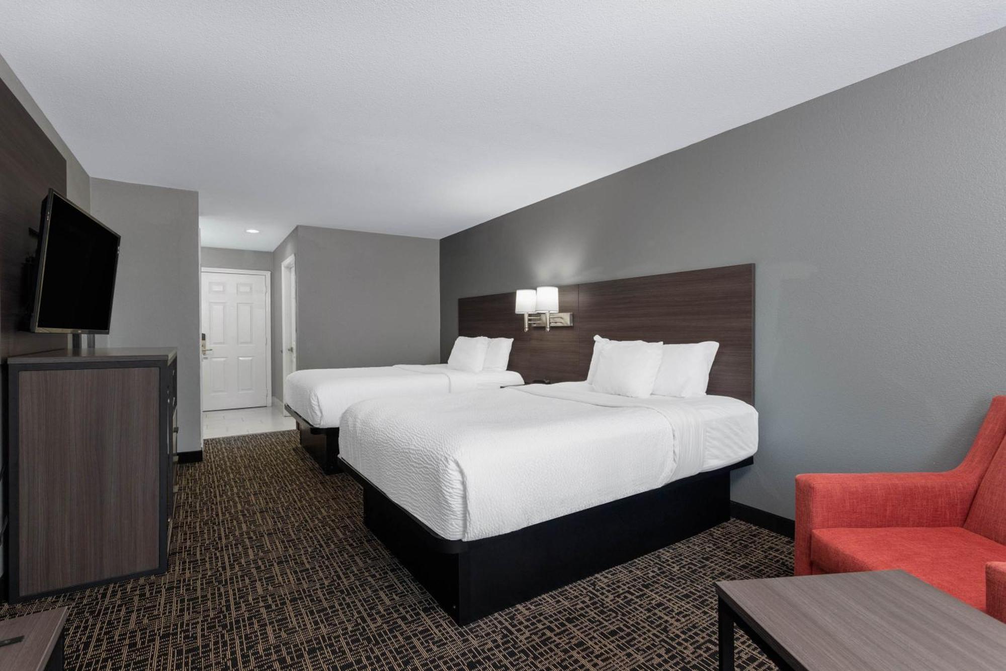 Queen Room with Two Queen Beds - Non-Smoking