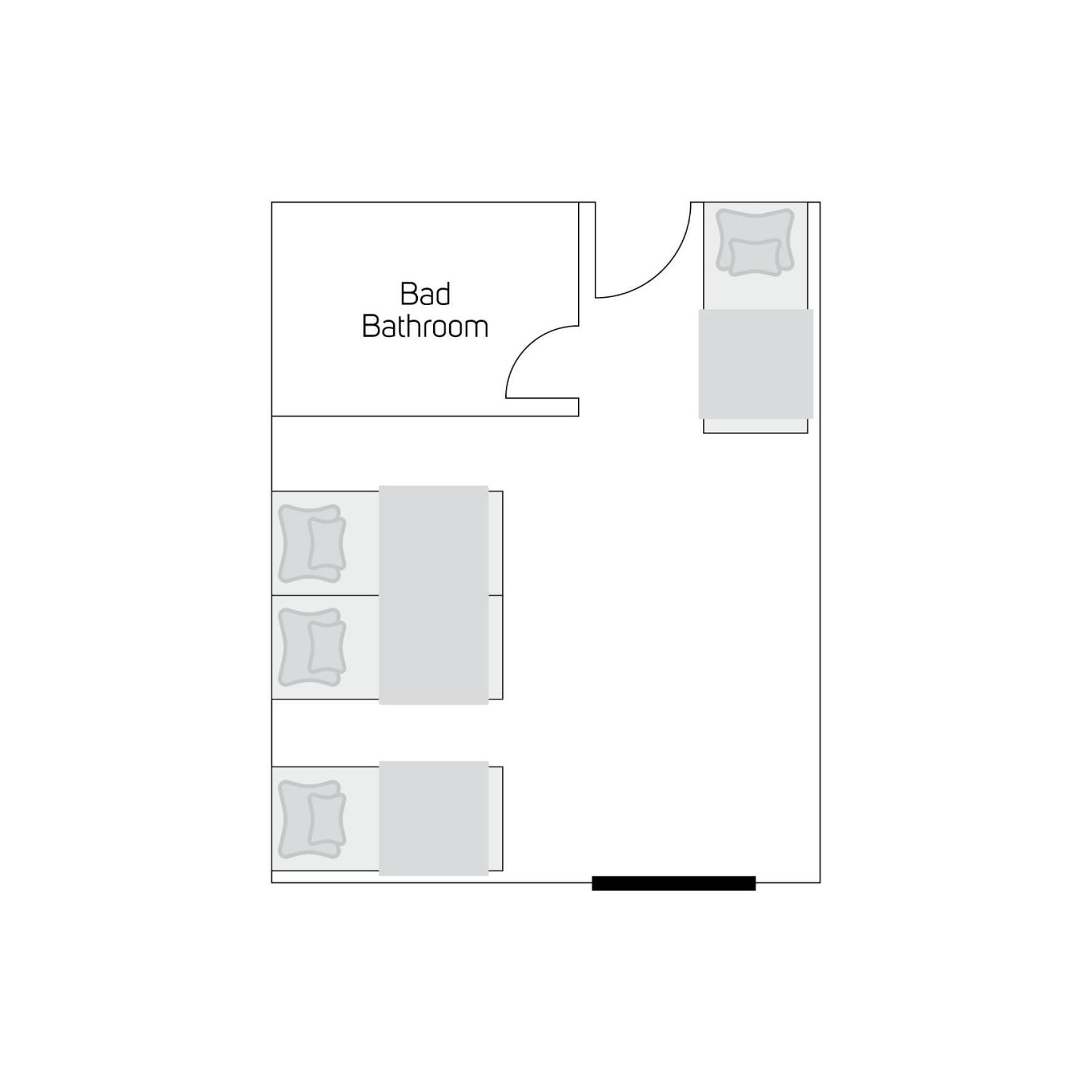 Fünfbettzimmer mit Blick auf den Innenhof
