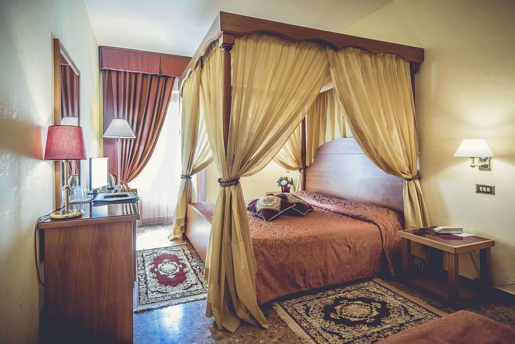 Camera Matrimoniale Luxury