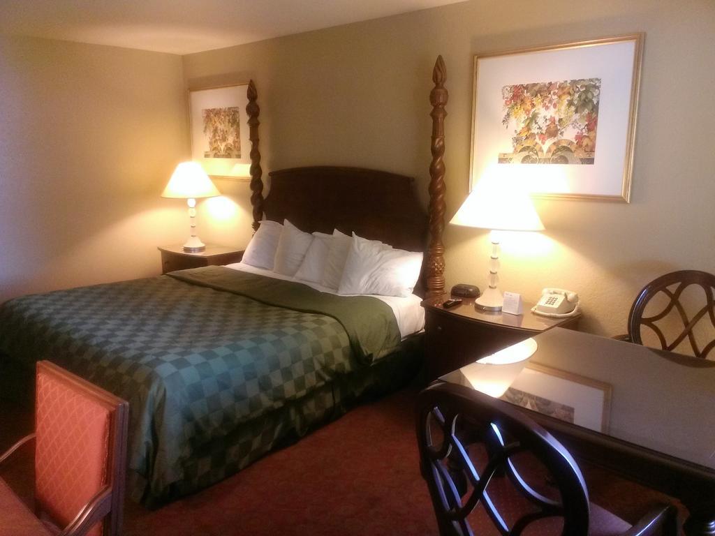 King Room - Disability Access/Non-Smoking