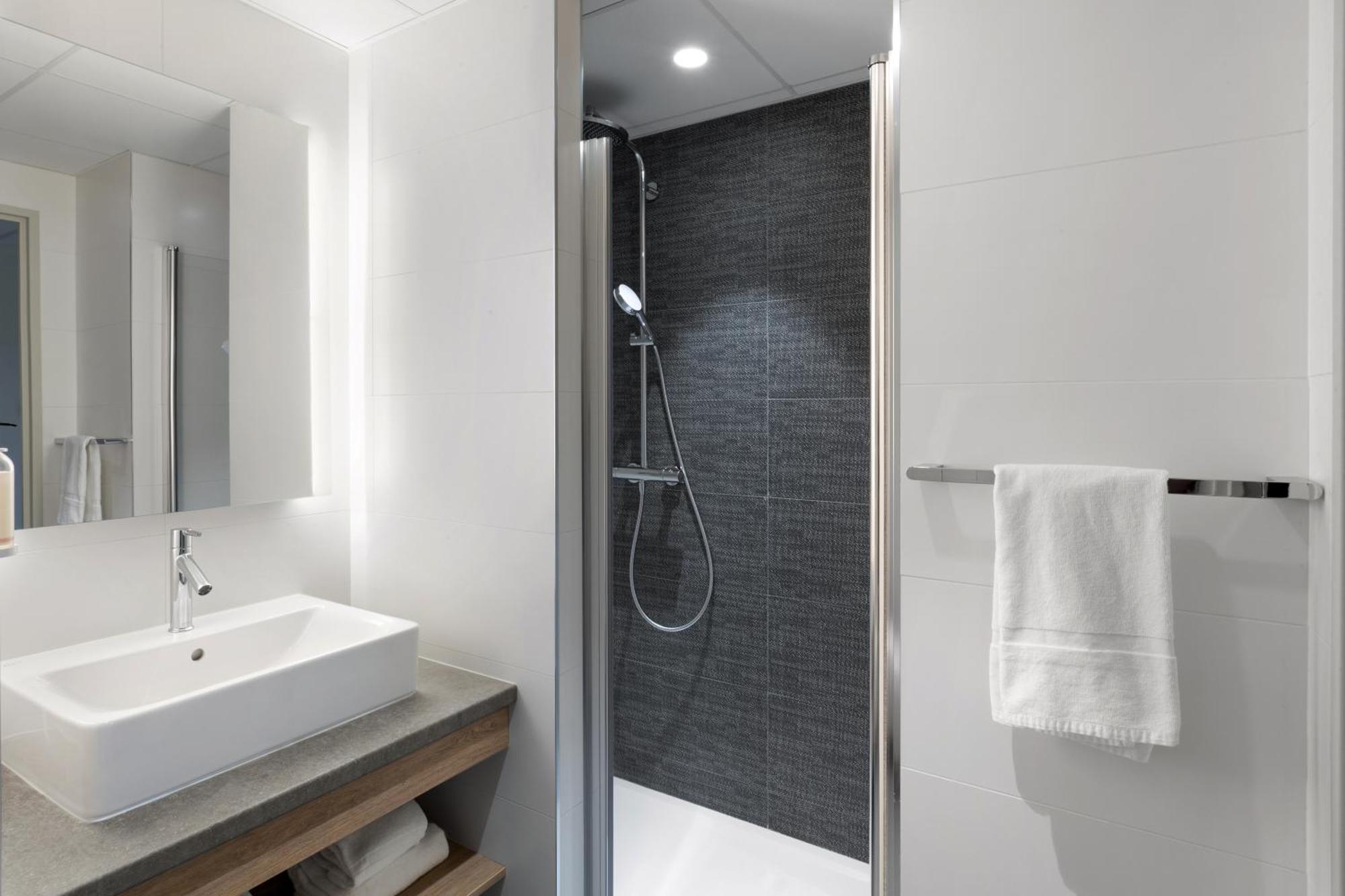Chambre Lit Queen-Size Standard avec Canapé-Lit - Non-Fumeurs