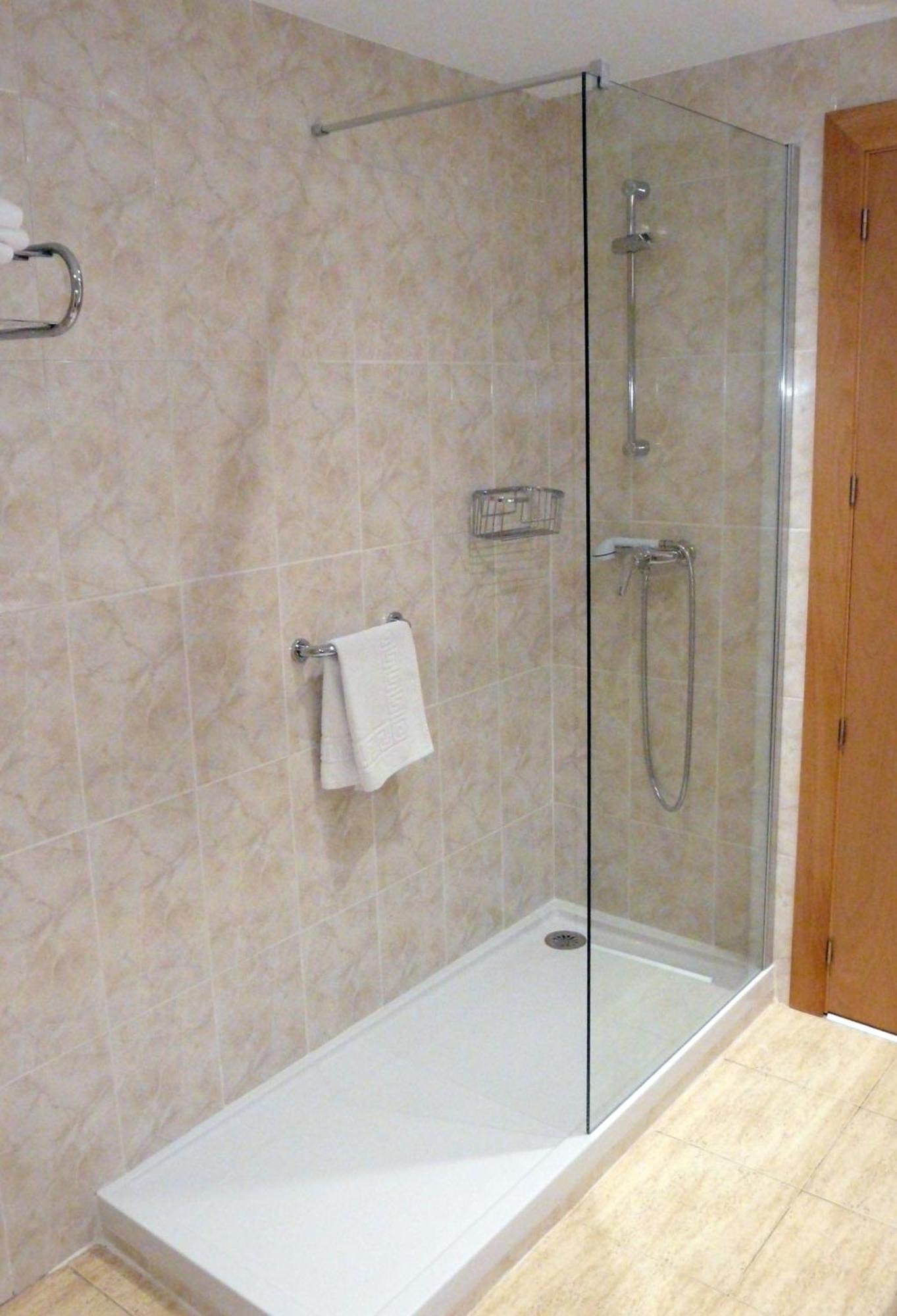 Habitación Doble con balcón - 1 o 2 camas
