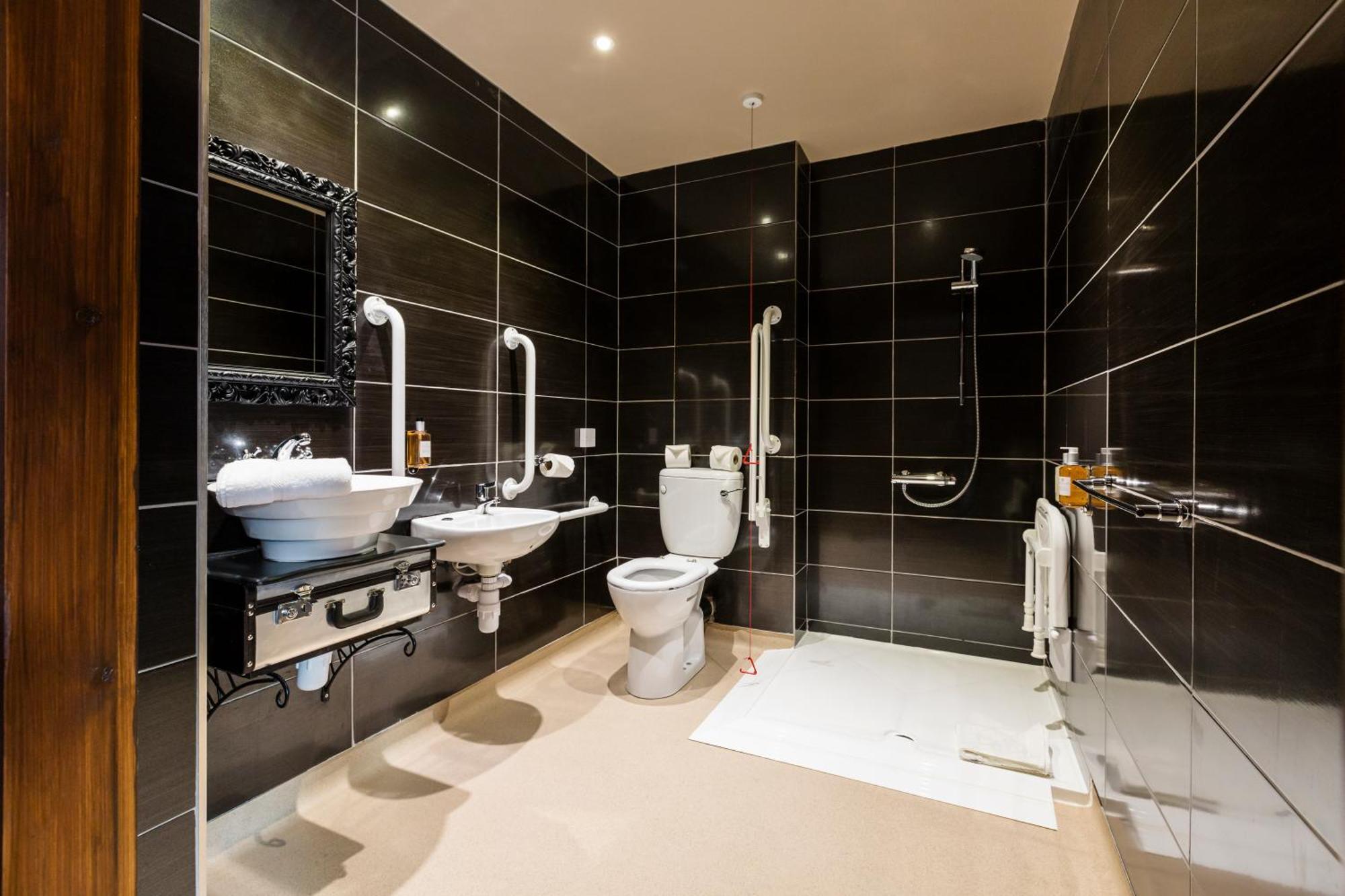 Vierbettzimmer mit barrierefreiem Zugang