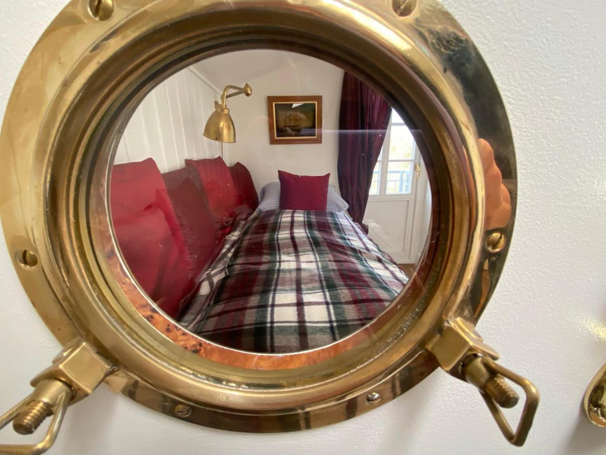 Doppelzimmer mit Balkon