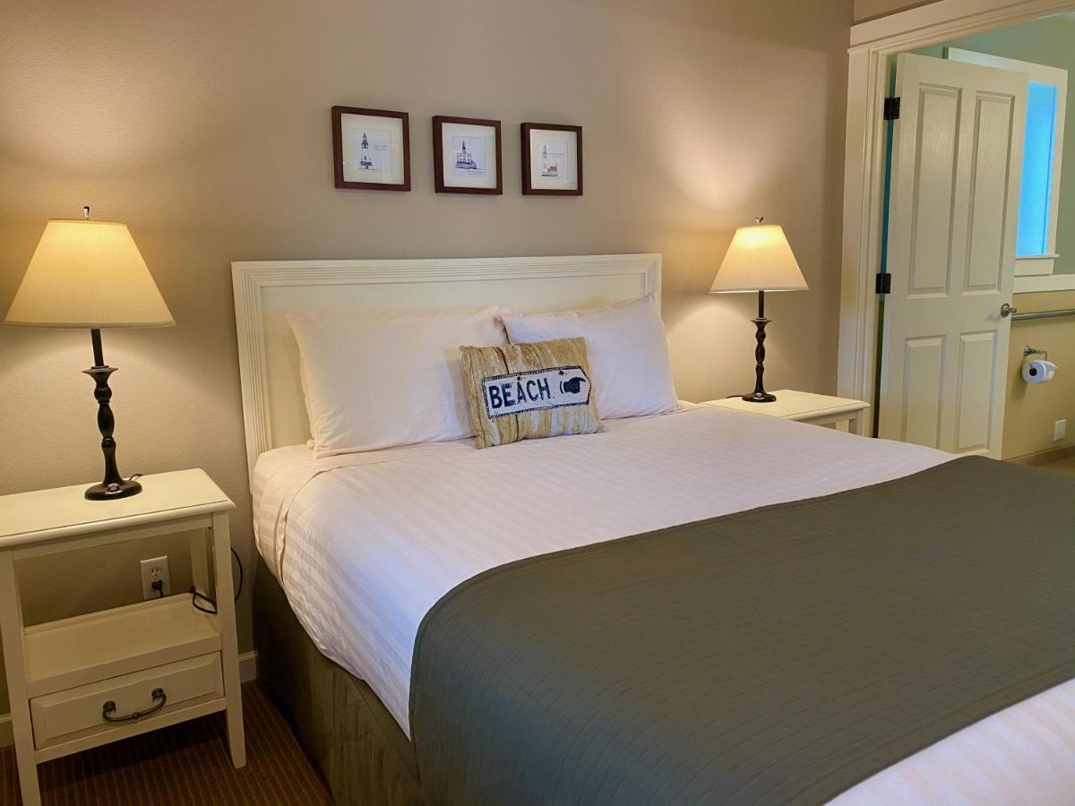 Accessible Queen Suite with Sofabed, 1st Floor, Non - Pet