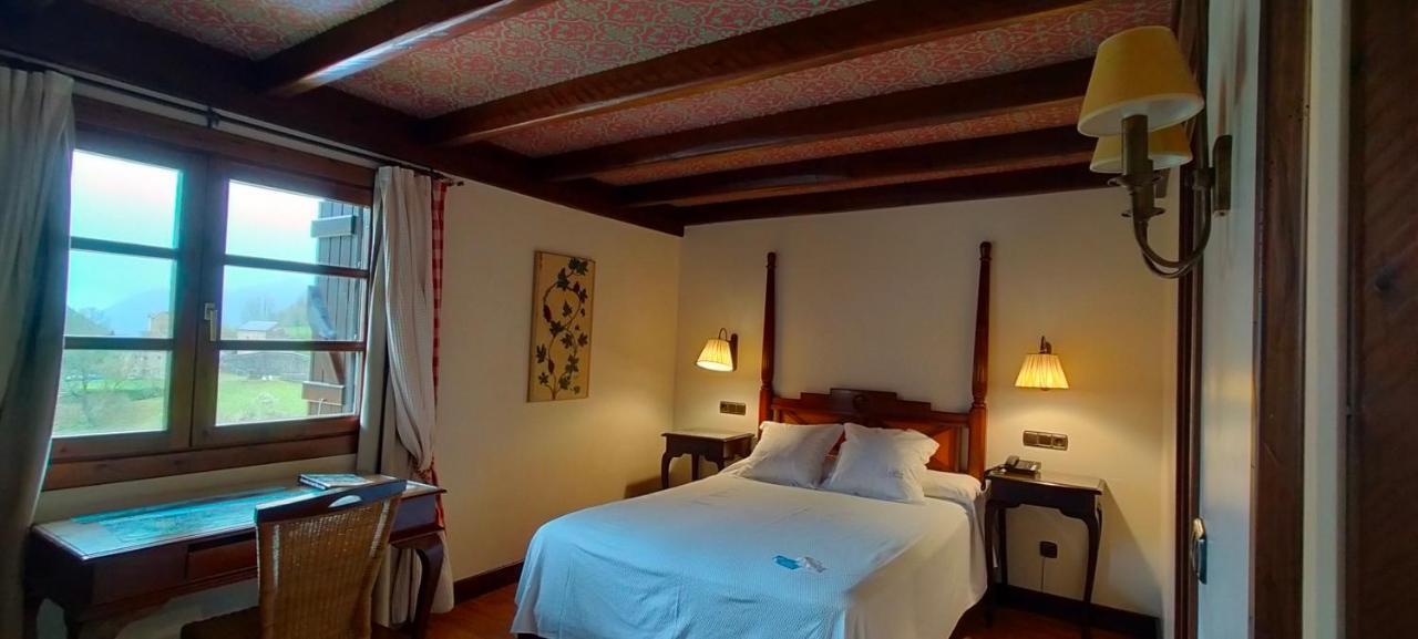Double Room,1382440901:JPEG
