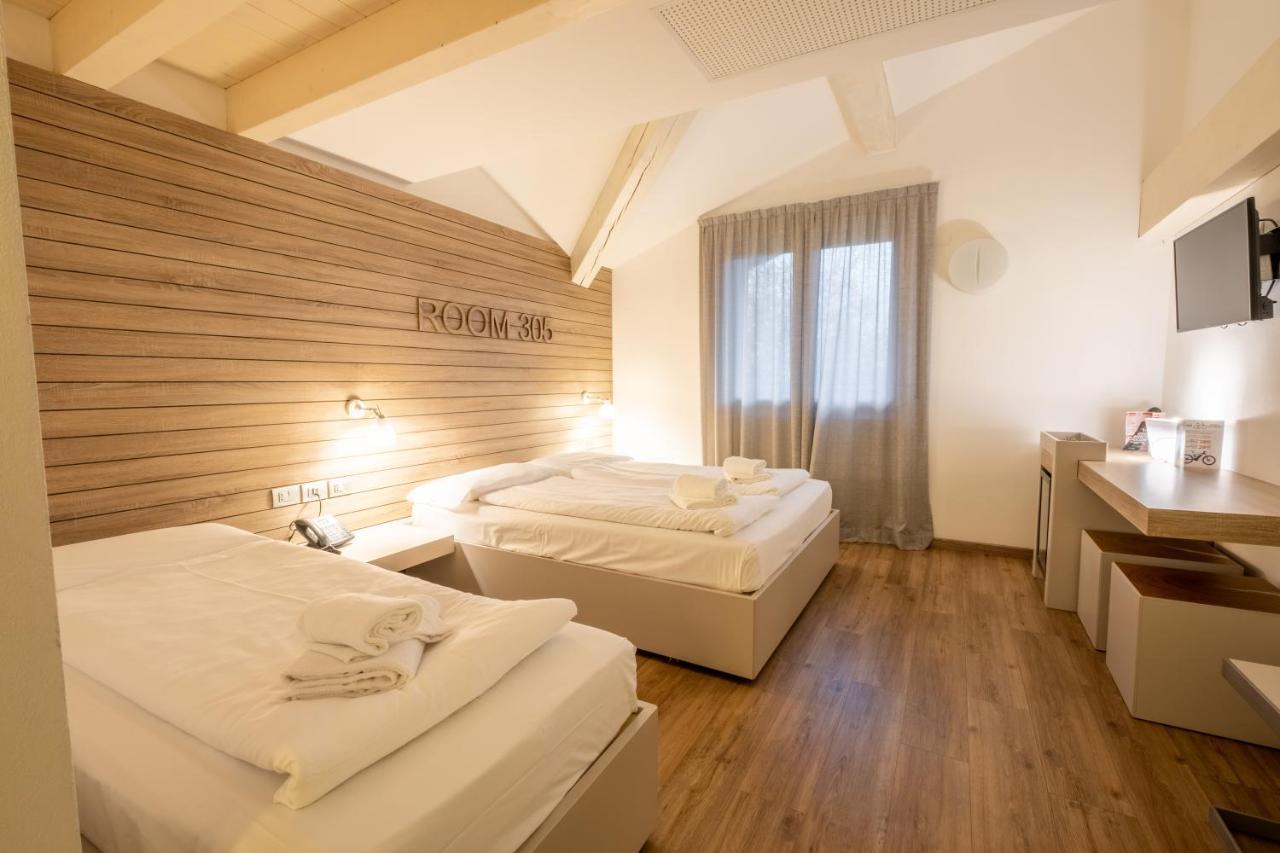 Superior Triple Room,1232346152:JPEG