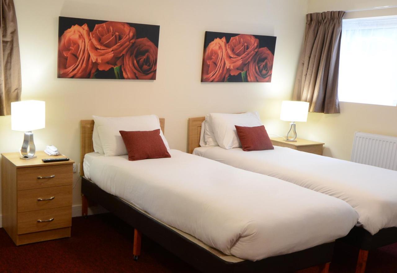 Small Twin Room