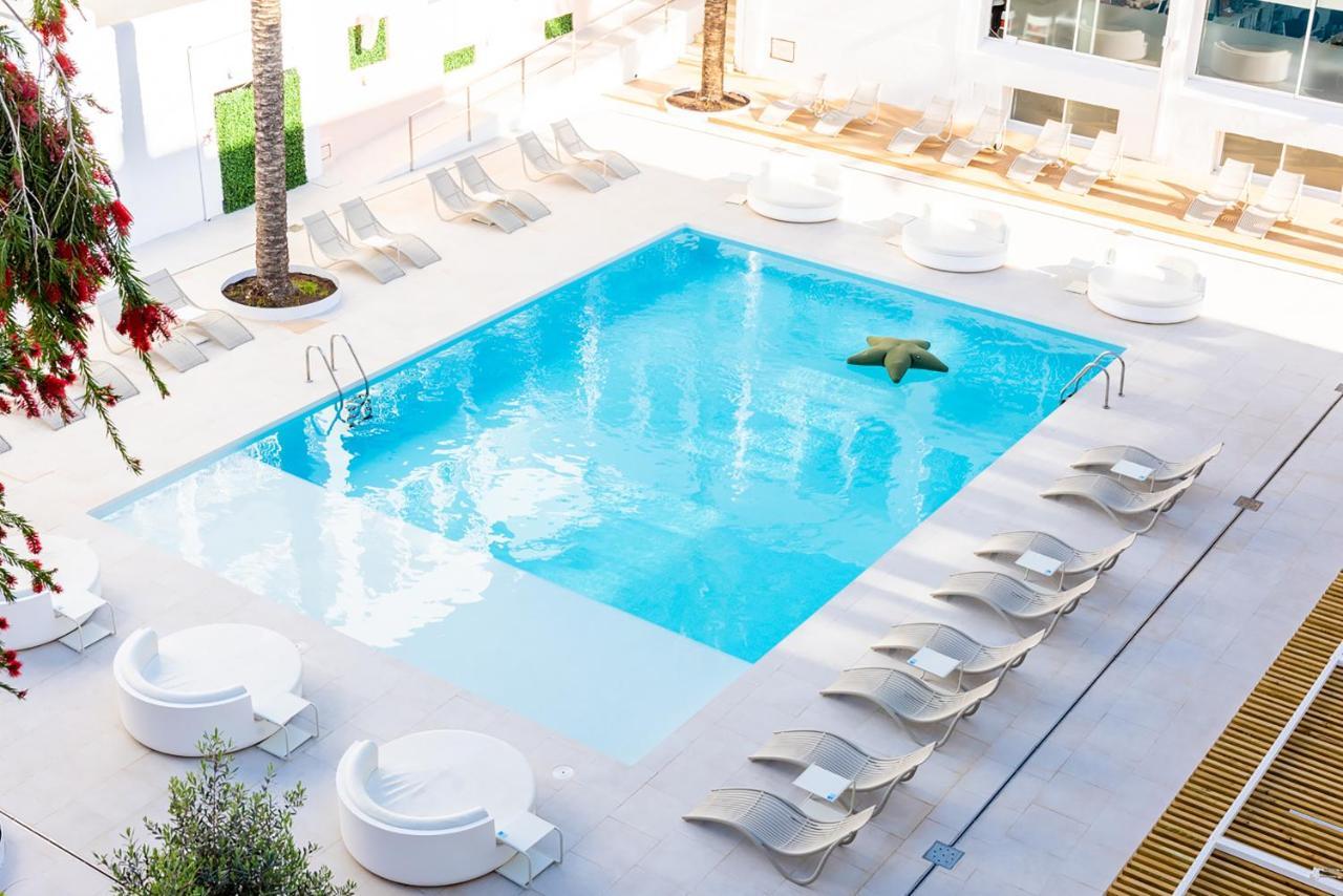 Chambre Chillout - Vue sur Piscine