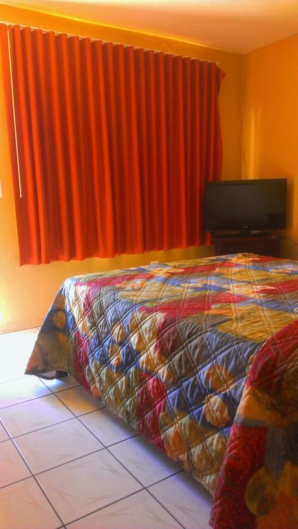 Double Room with Two Double Beds - Non-Smoking