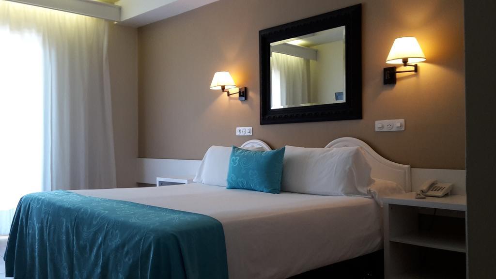 Chambre Double ou Lits Jumeaux Basique