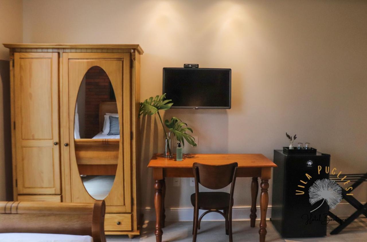 Quarto Deluxe com 2 Camas de Solteiro