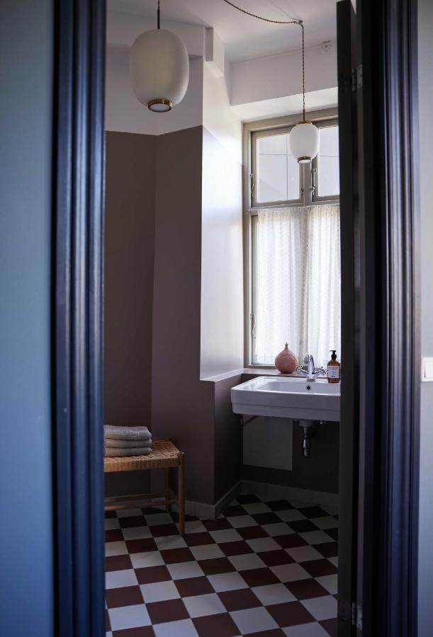 Familienzimmer mit Gemeinschaftsbad