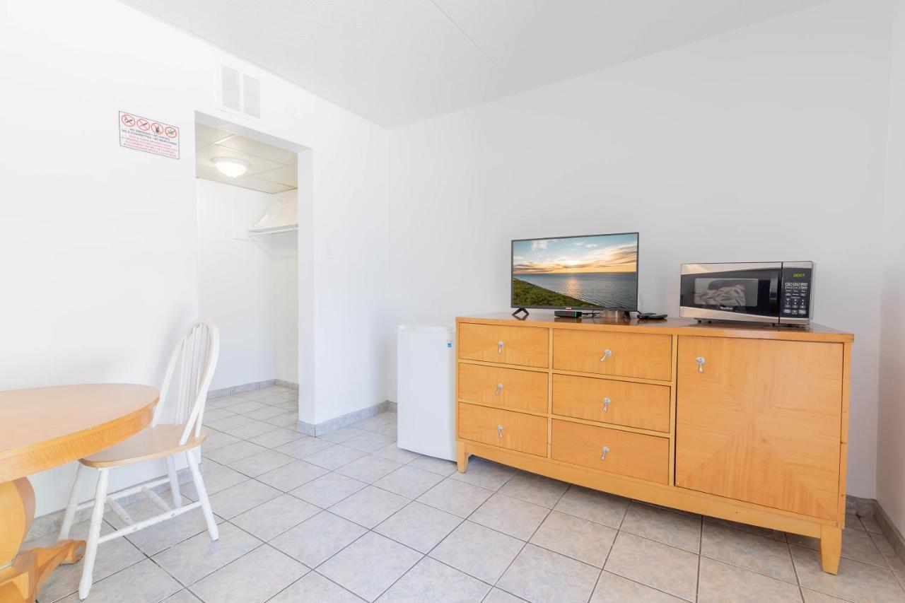 King Suite with Balcony