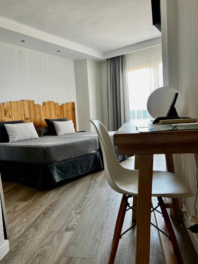 Twin Room,1246380079:JPEG