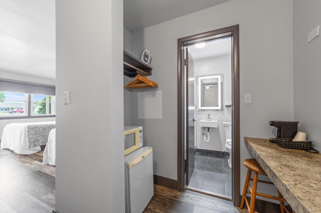 Double Room with Two Double Beds