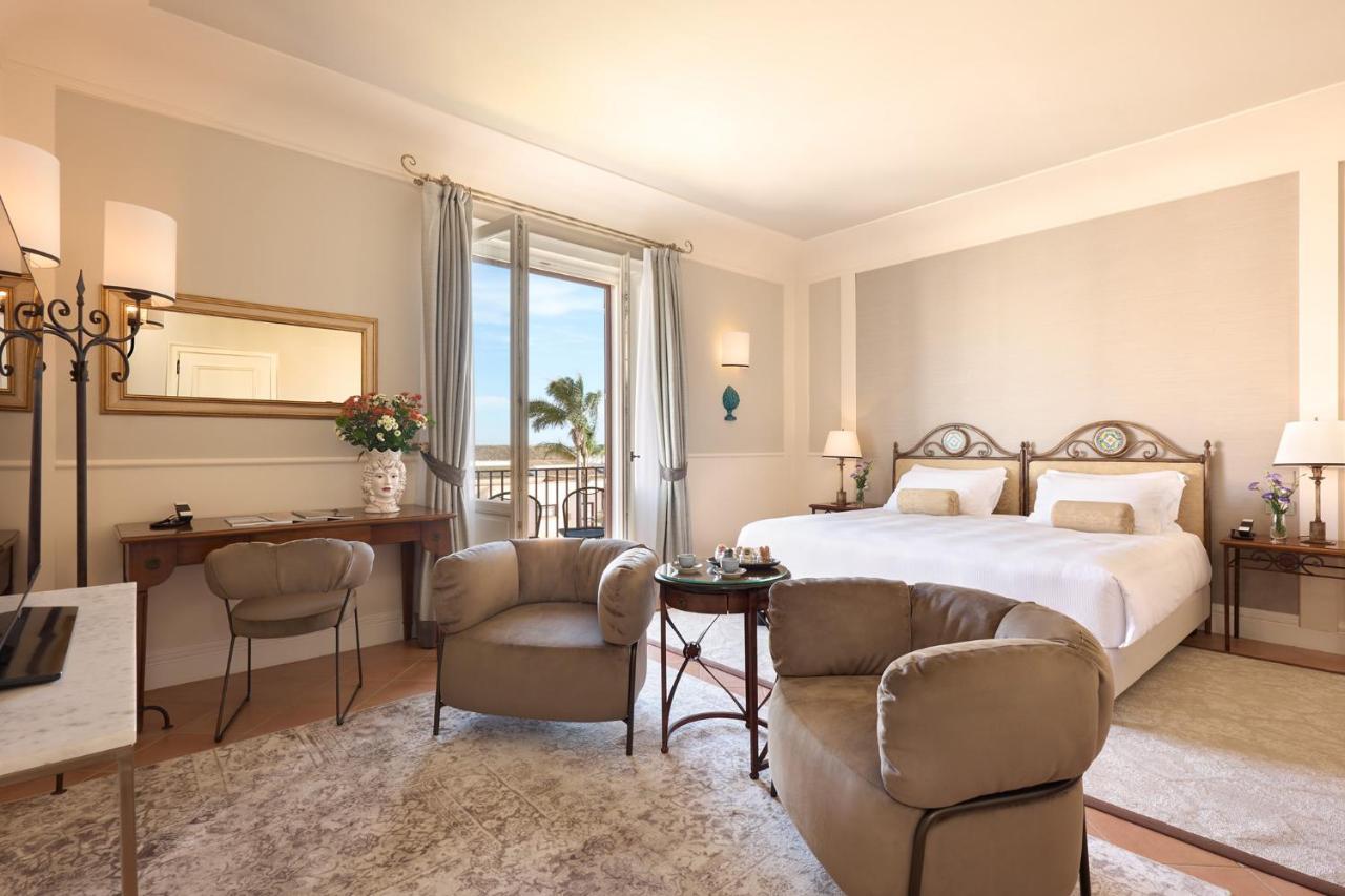Junior Suite con Vista Piscina