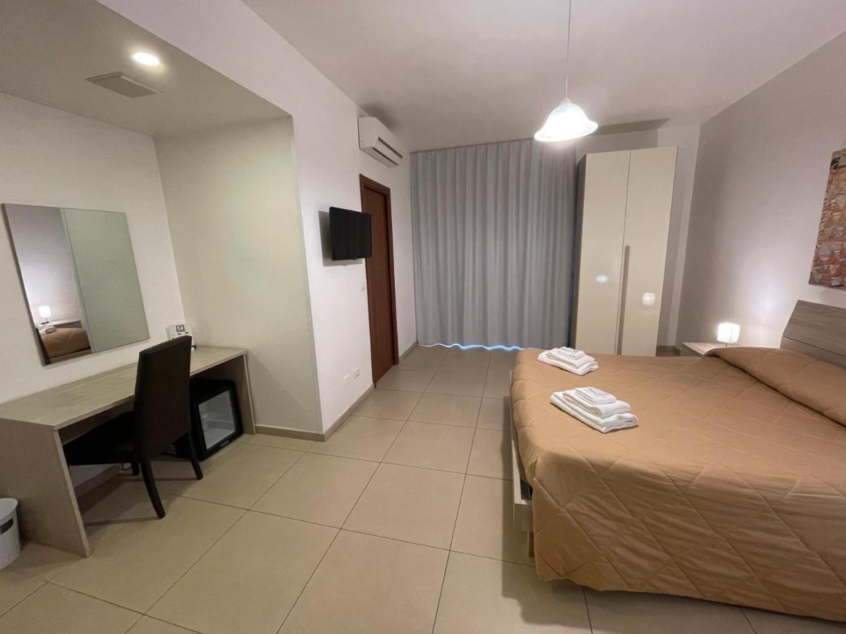 Economy Quadruple Room,1253923204:JPEG