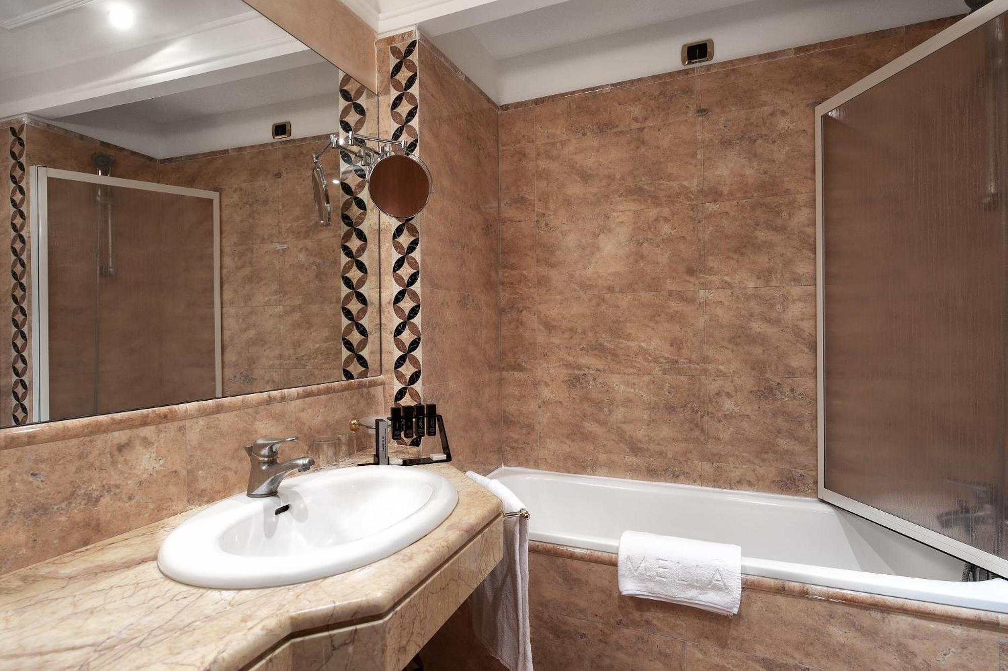 Quarto Duplo Standard