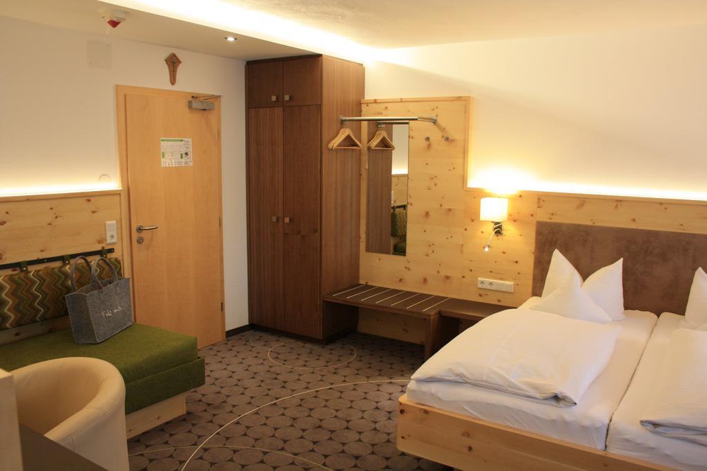 Dreibettzimmer