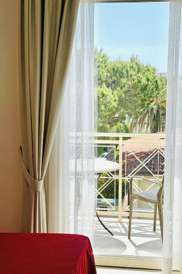 Camera Tripla con Balcone