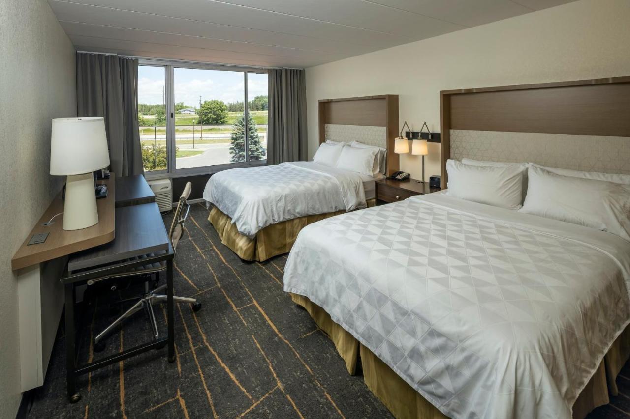 Standard Queen Room with Two Queen Beds