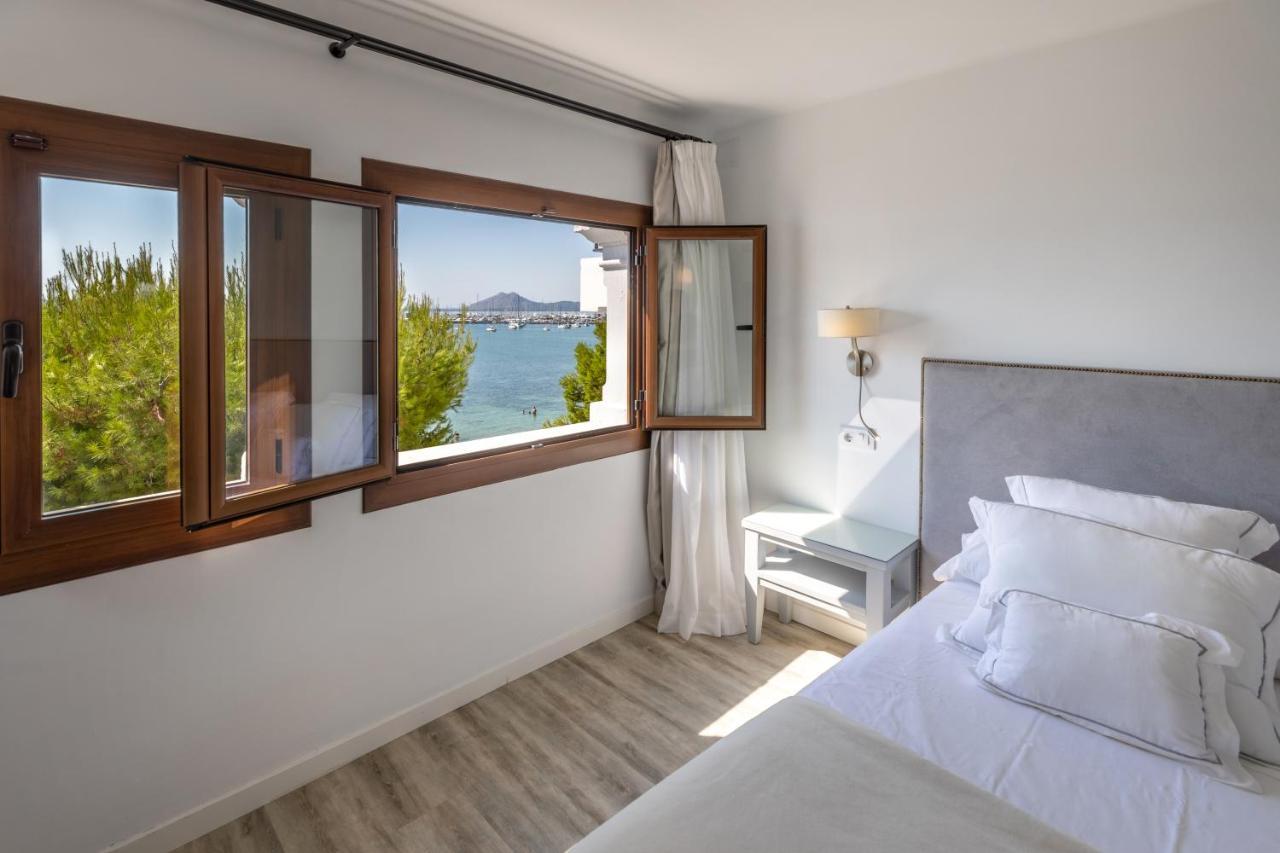 Quarto com Cama de Casal ou 2 Camas de Solteiro e Vista do Mar