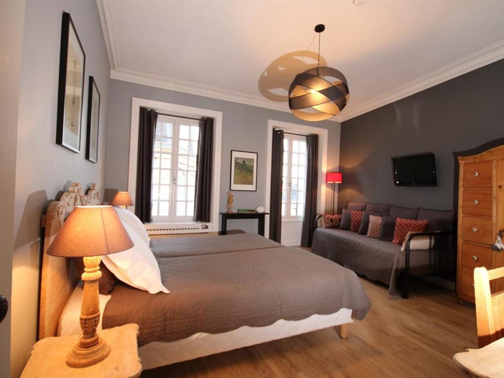 Chambre Triple avec Douche
