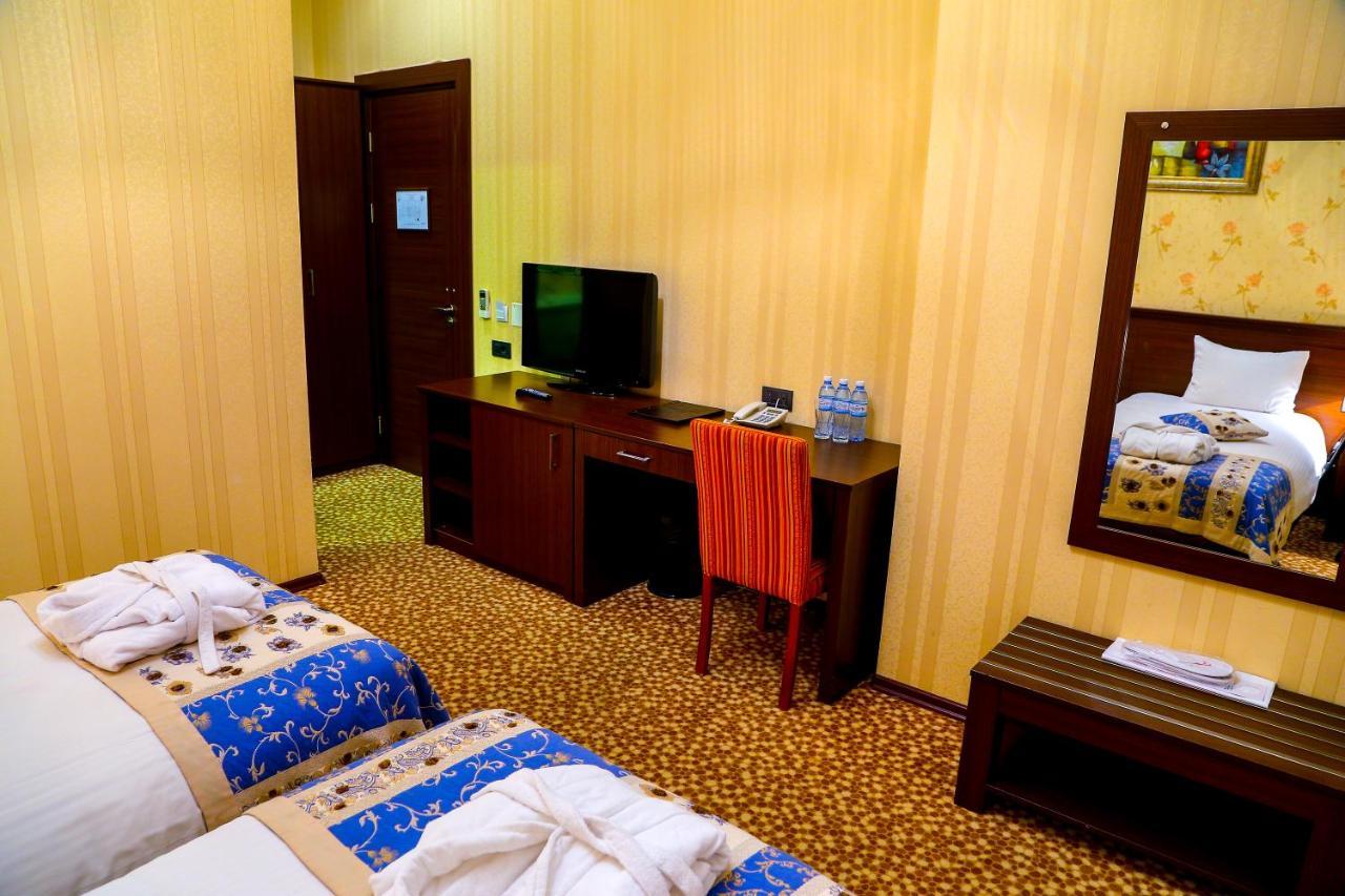 Deluxe Dreibettzimmer