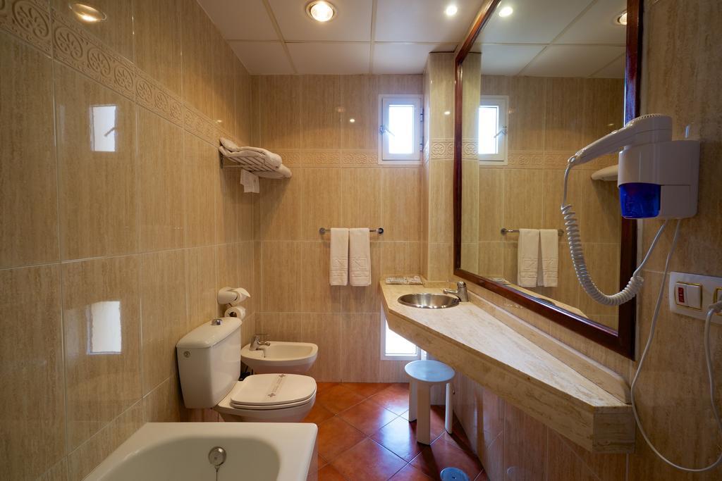 Double Room,1015224835:JPEG