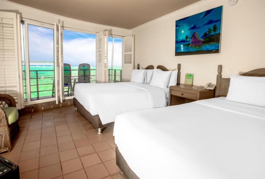 Double or Twin Room with Sea View