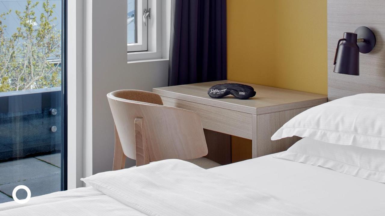 Quarto com Cama de Casal ou 2 de Solteiro e Varanda