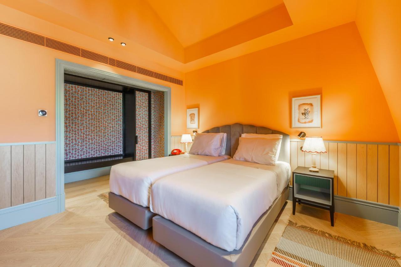 Quarto Twin Superior com Vista dos Aliados