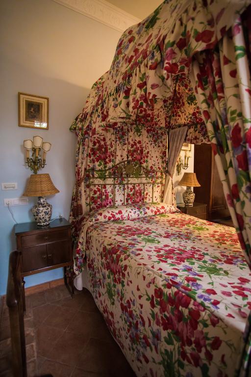 Double Room,127226076:JPEG