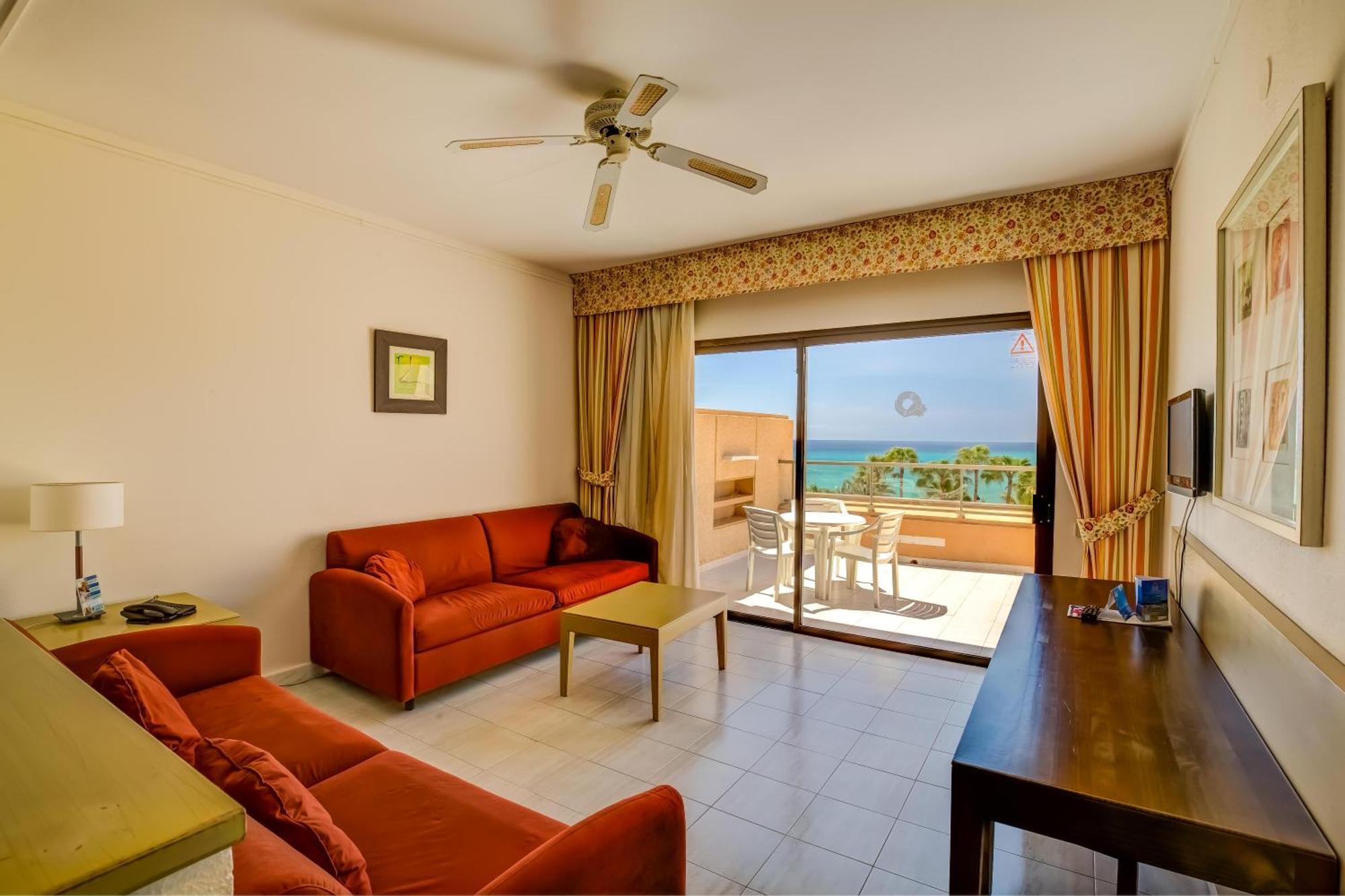 Habitación Familiar con vistas al mar (2 adultos)