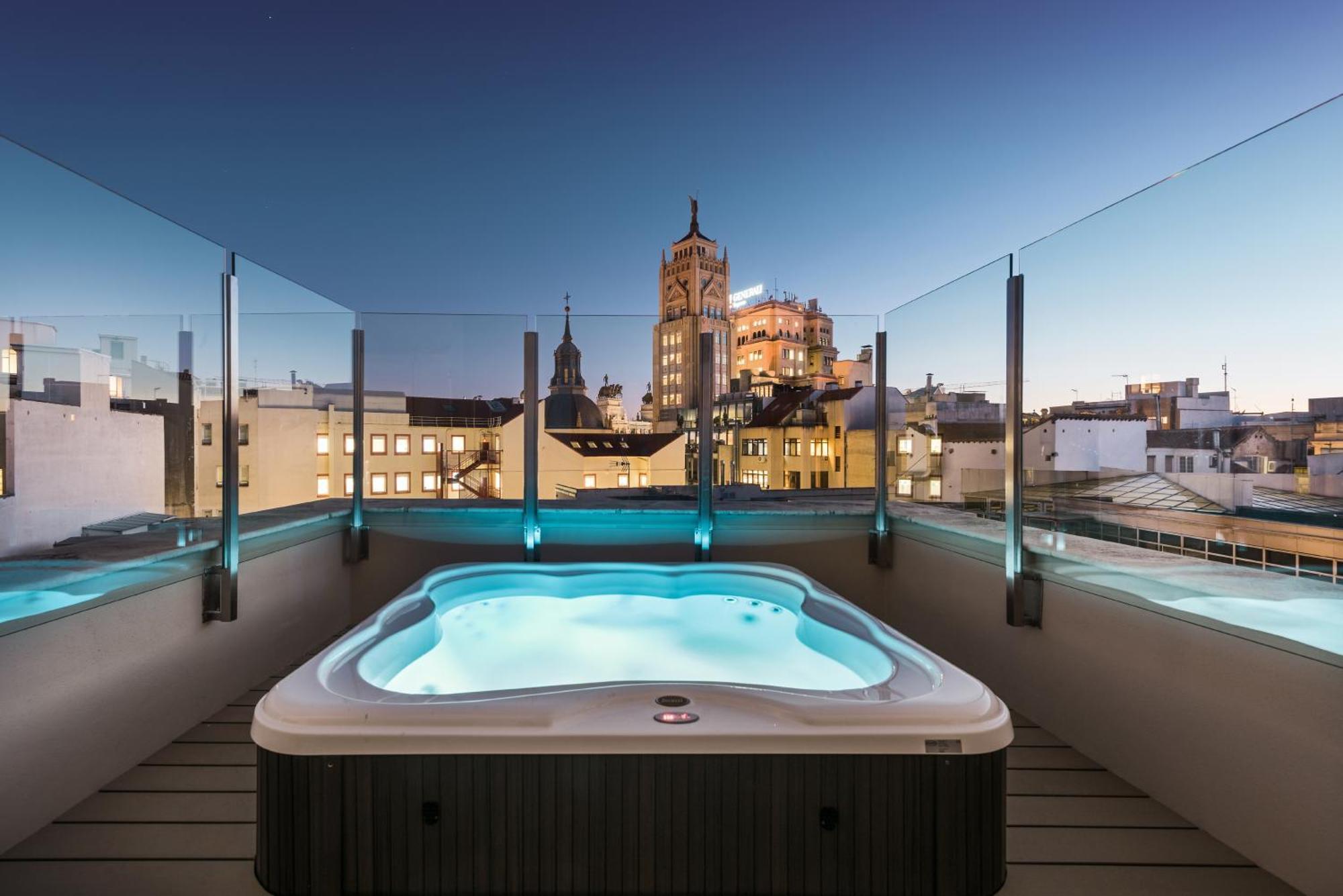 Superior Double Room with Terrace and Jacuzzi®,1272508816:JPEG