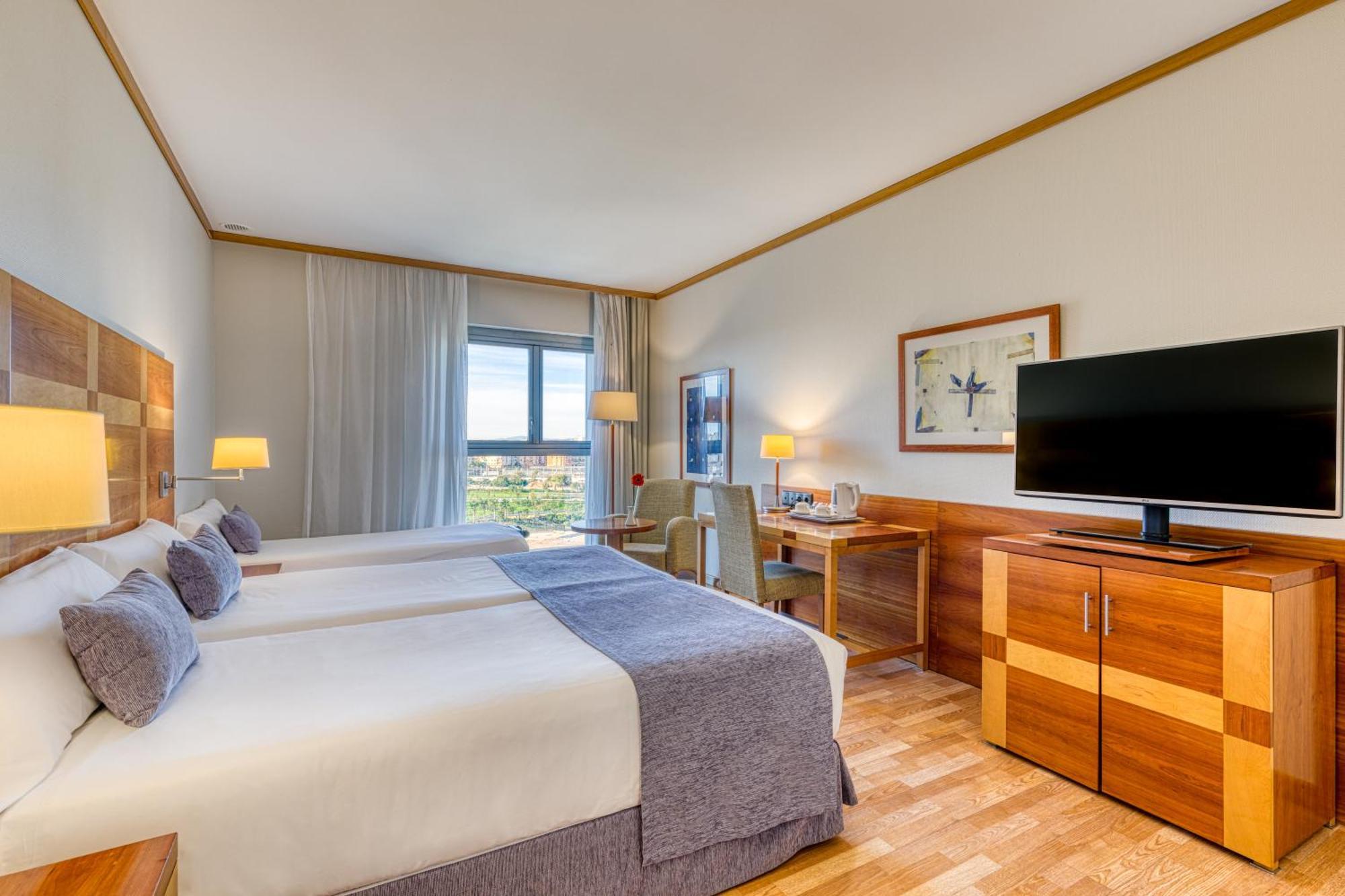 Camera Matrimoniale con Letto Supplementare