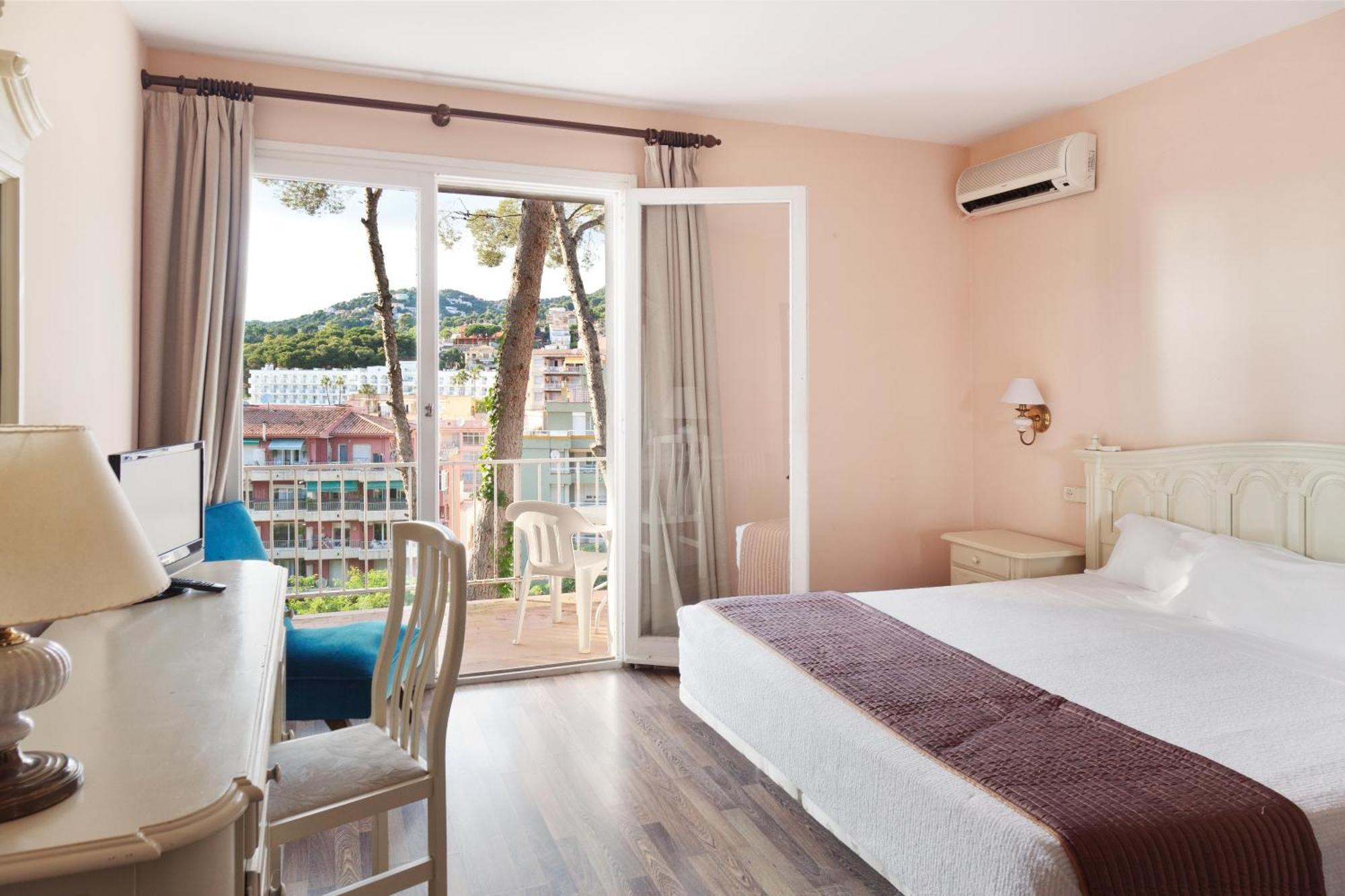 Chambre Double ou Lits Jumeaux