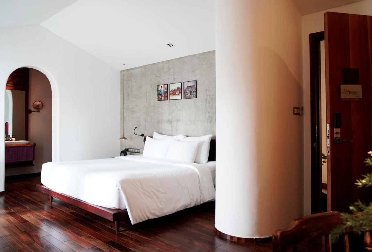 Chambre Double Calme et Verdoyante avec Balcon