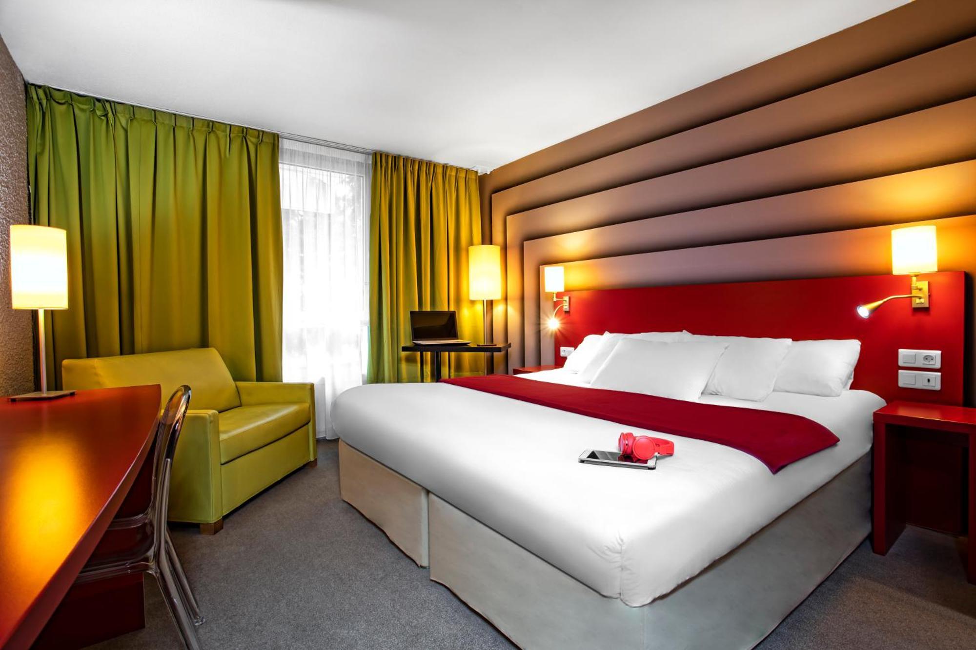 Chambre Double Standard avec Canapé-Lit et Douche