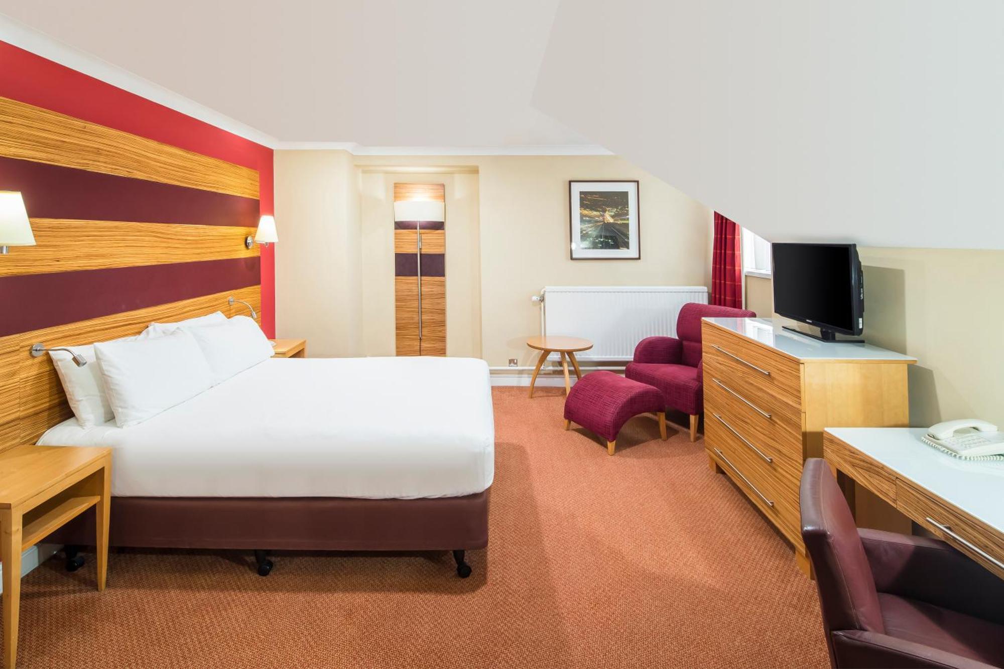 Chambre Lit Queen-Size Premium