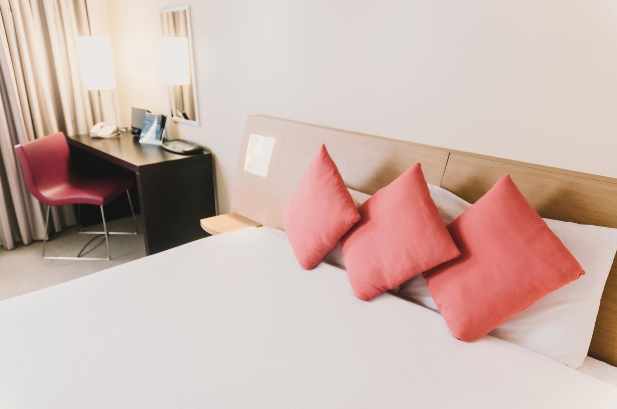 Executive Kamer met 1 Kingsize Bed en 1 Tweepersoons Slaapbank
