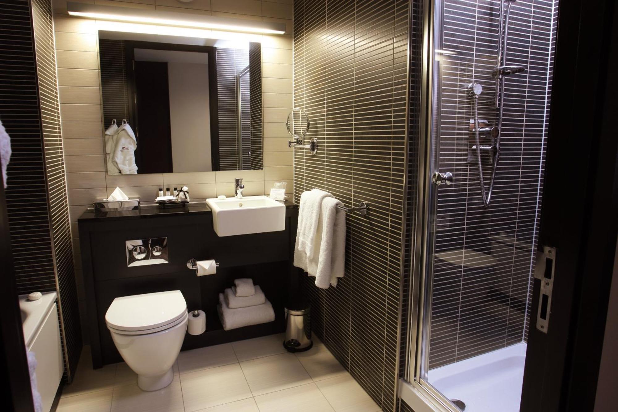 Premium King Room - Club Lounge Access,1541681332:JPEG