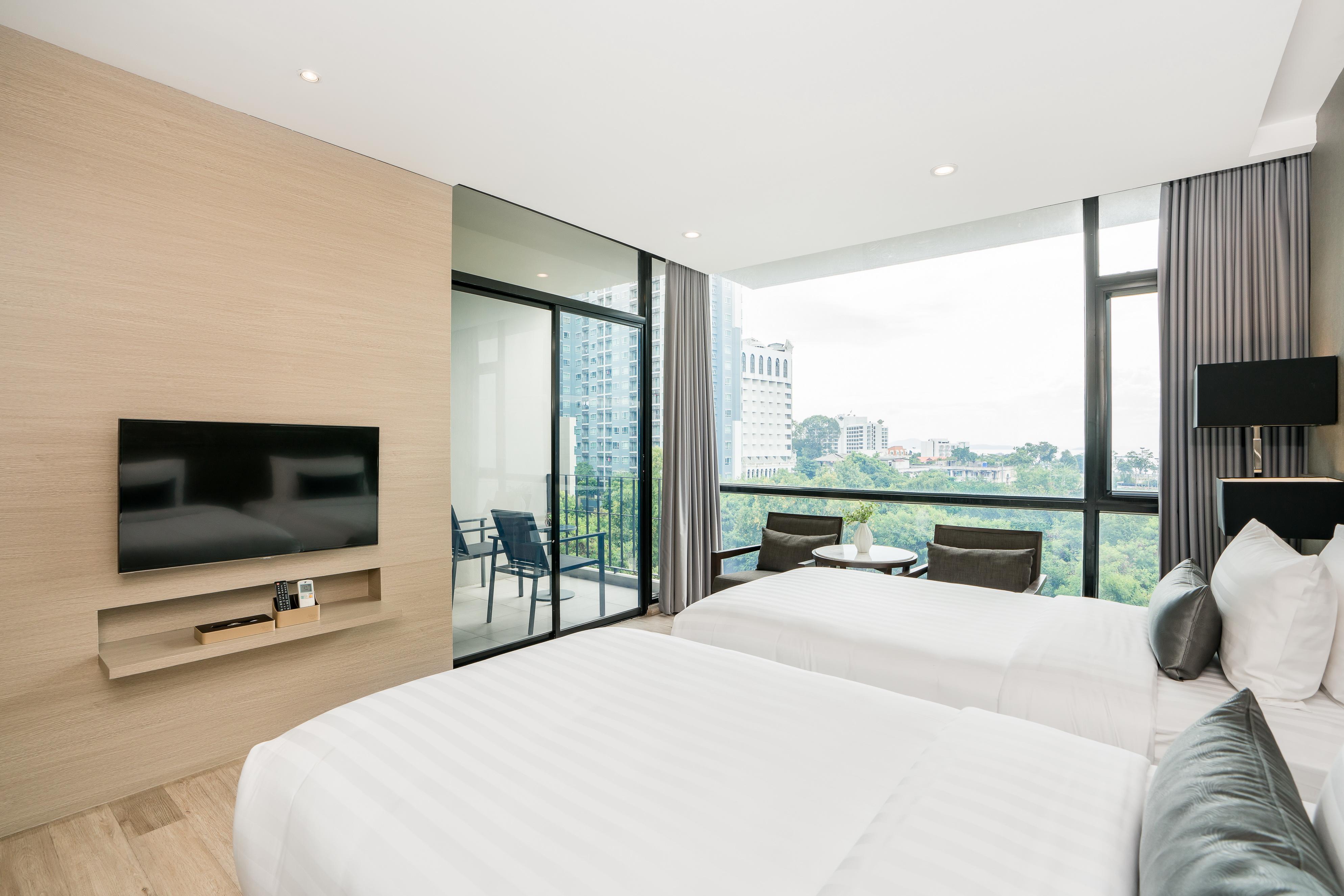 Deluxe Tweepersoonskamer met 1 of 2 Bedden en Uitzicht op de Stad