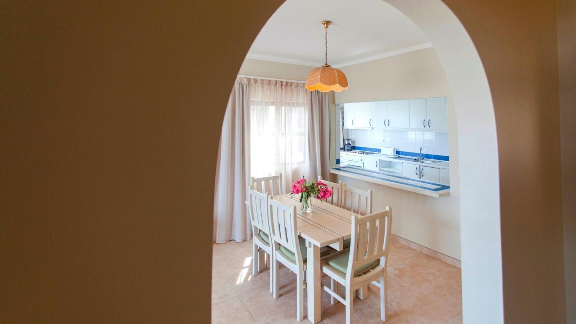 Apartamento de 1 dormitorio con vistas al mar