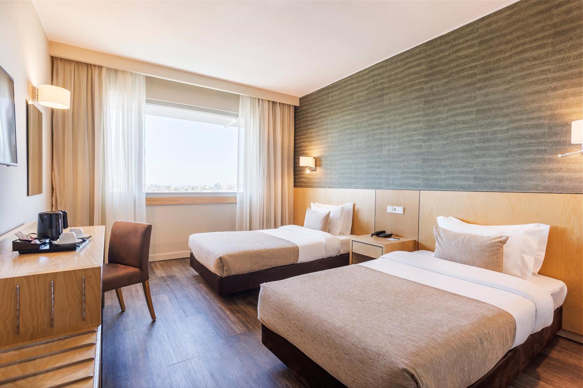 Standard Twin Room,1739362278:JPEG