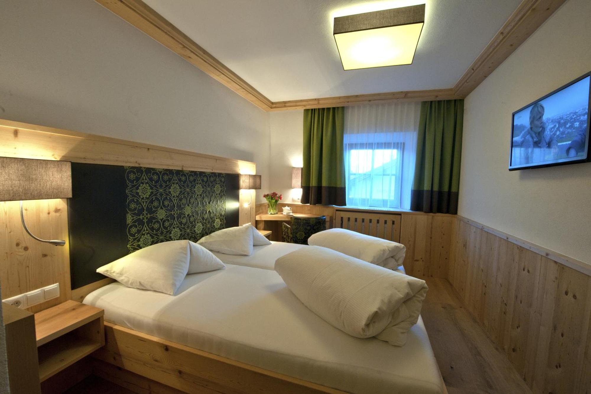 Double Room,1275410701:JPEG