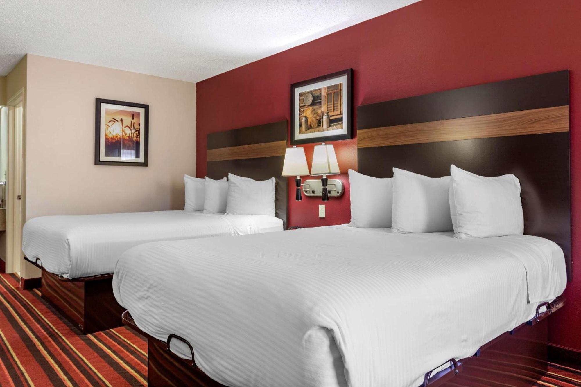 Double Room with Two Double Beds - Smoking