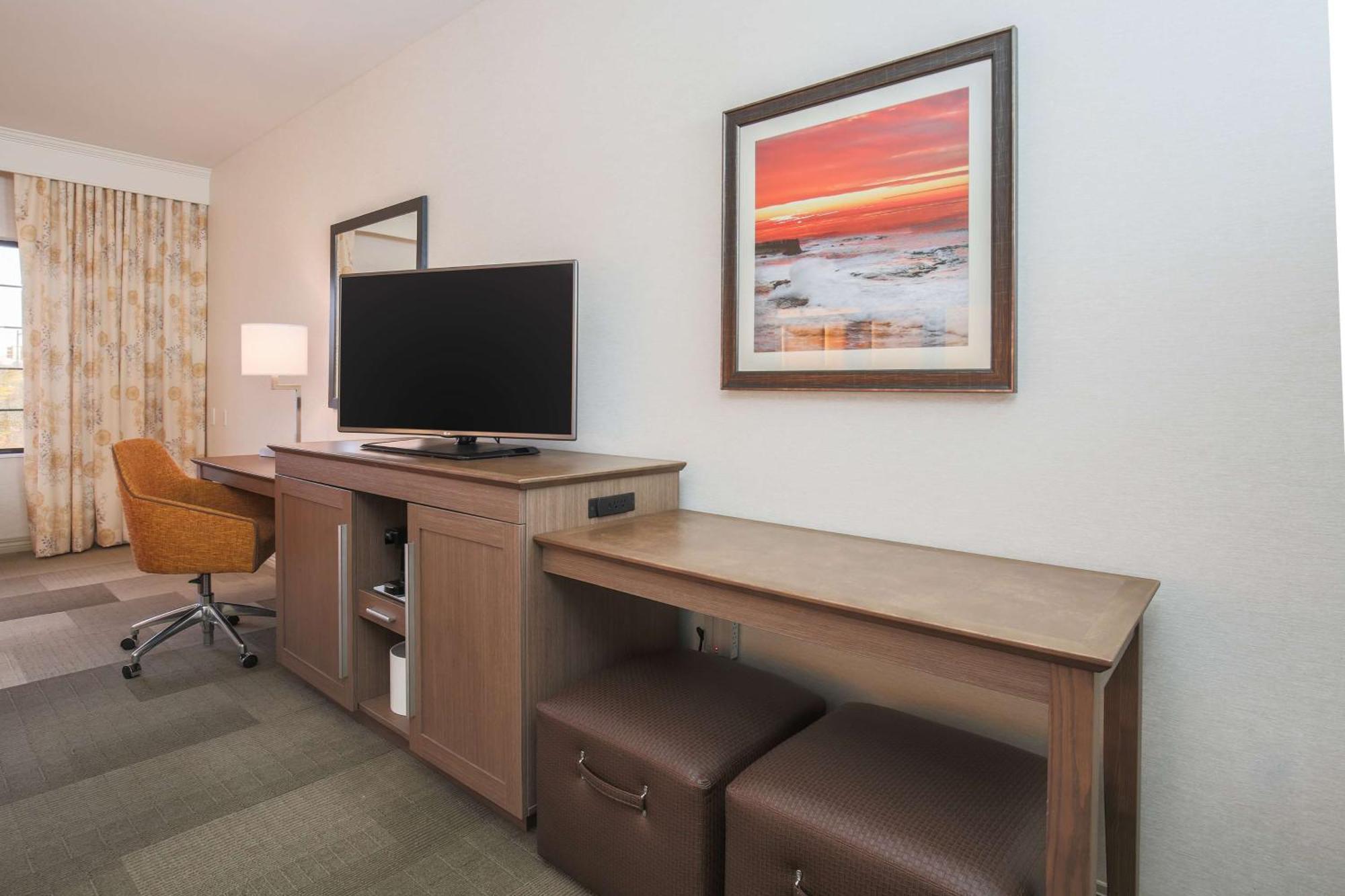 Queen Room with Two Queen Beds - Mobility and Hearing Access/Non-Smoking