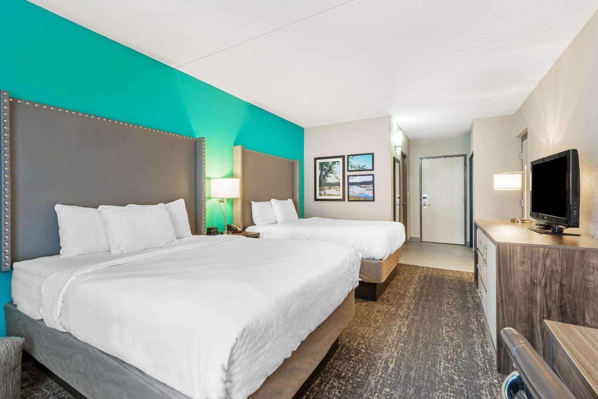 Queen Room with Two Queen Beds